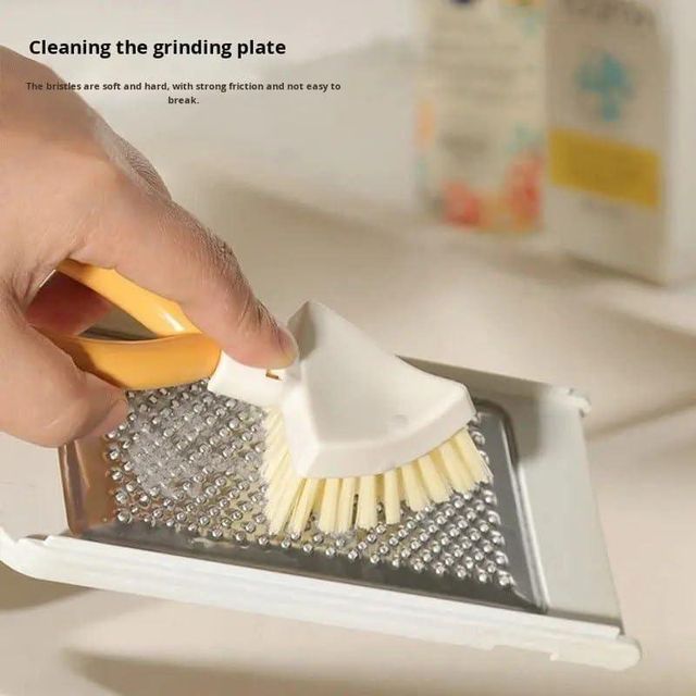 Foldable Triangular Gap Cleaning Brush with Soap Holder, Pack of 2